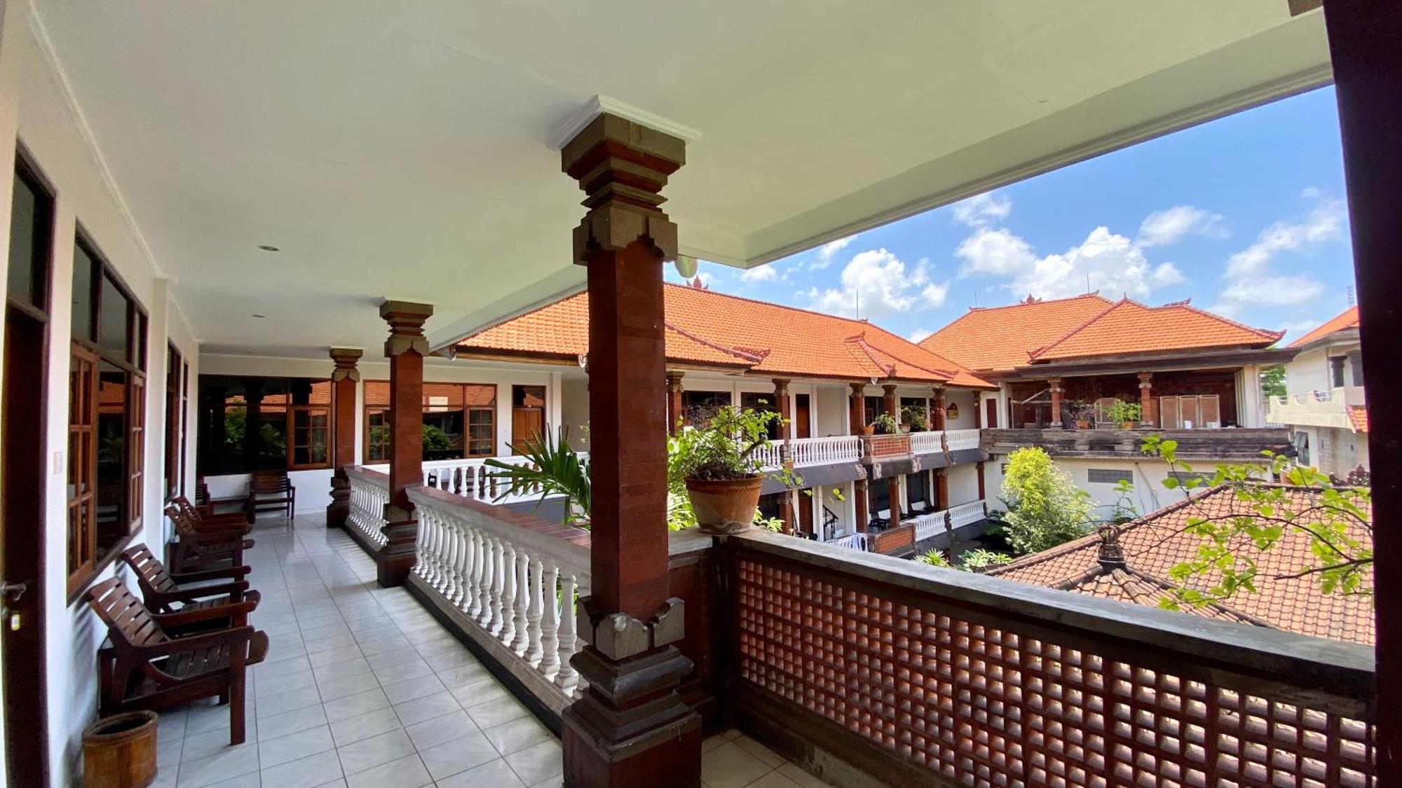 Simpang Inn Hotel Legian Εξωτερικό φωτογραφία