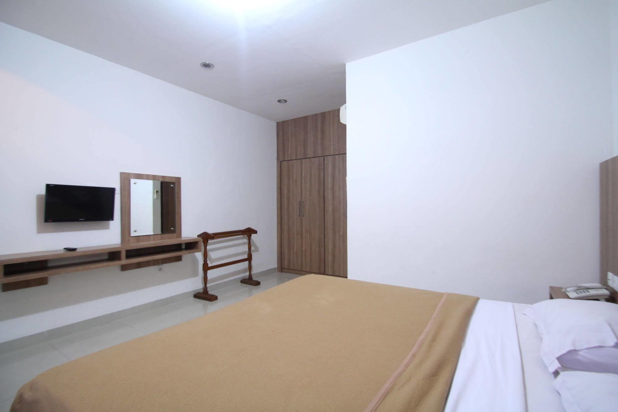 Simpang Inn Hotel Legian Εξωτερικό φωτογραφία